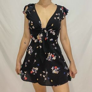 Floral short dress